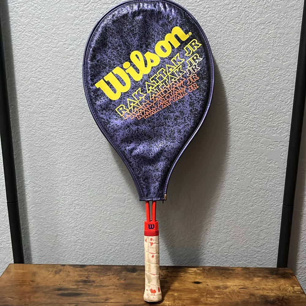 Wilson Rak Attak Jr Tennis Racket & Cover - Picture 2 of 16